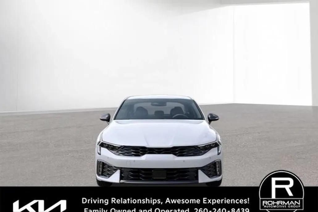2026 Kia K5 GT-Line photo 1