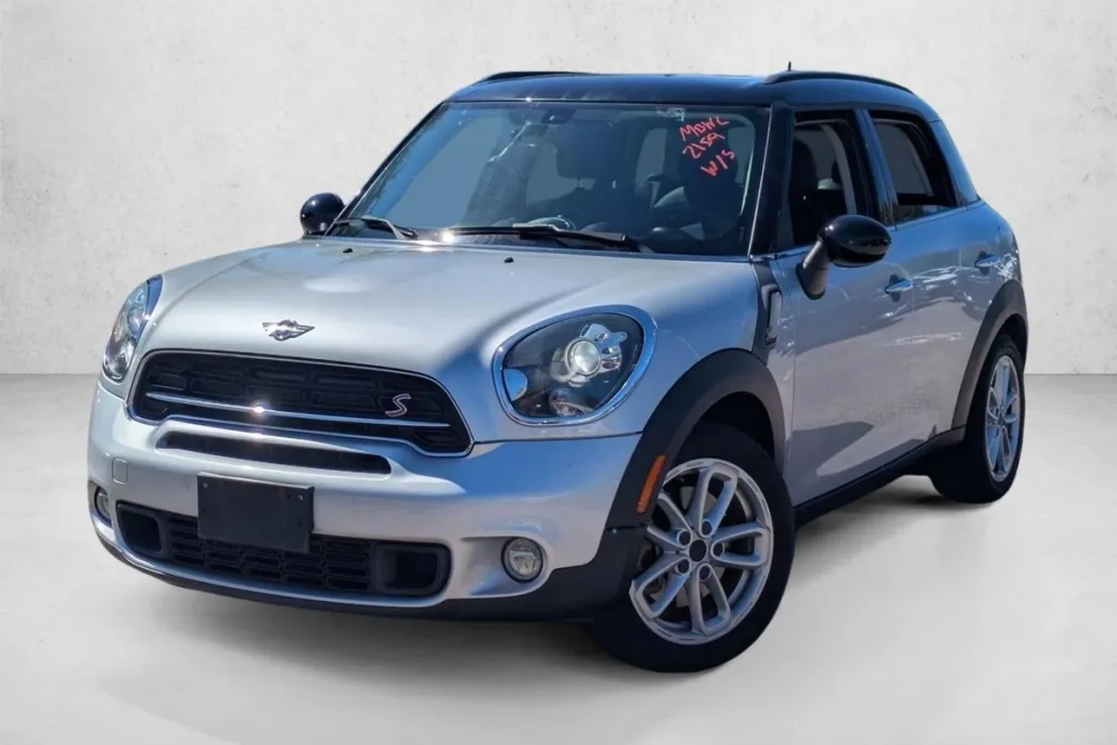2015 Mini Countryman S photo 1
