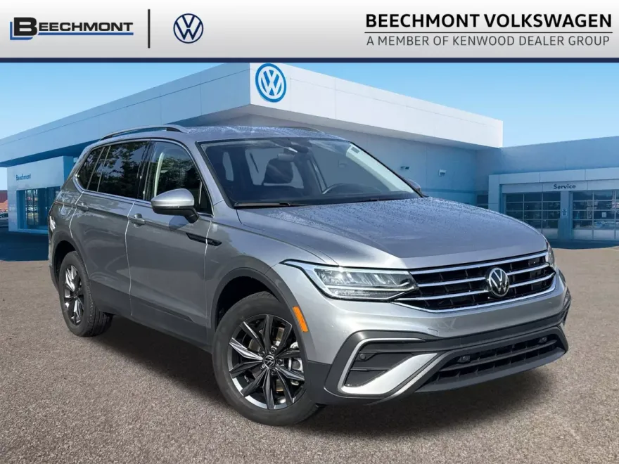 2024 Volkswagen Tiguan SE Wolfsburg Edition photo 1