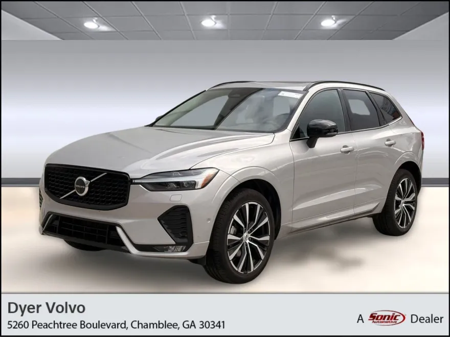 2025 Volvo XC60 Plus photo 1