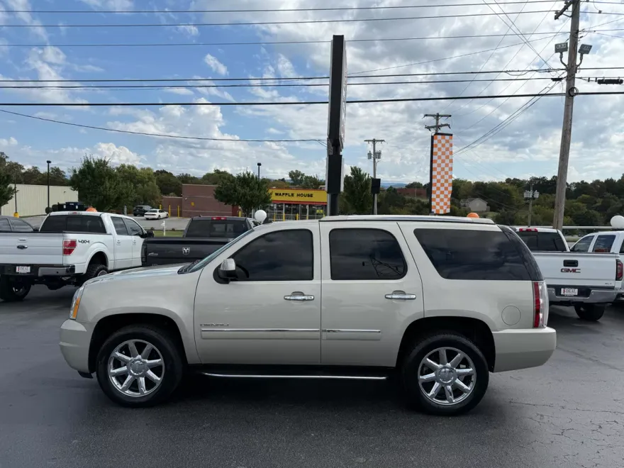 2014 Gmc Yukon Denali photo 1