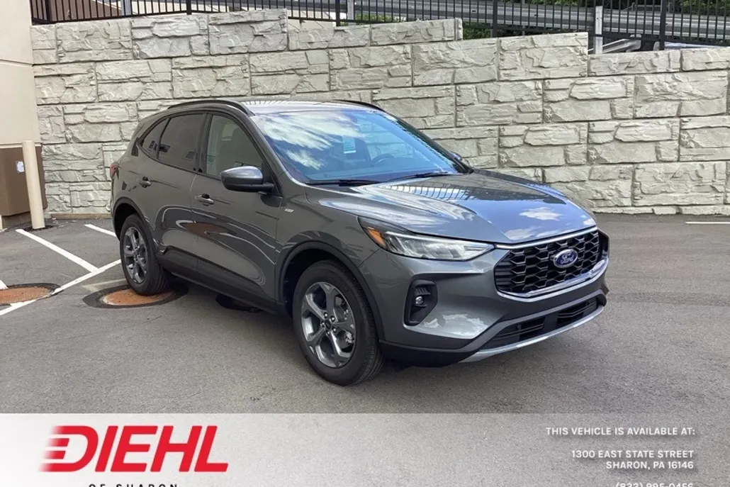 2025 Ford Escape Hybrid ST-Line Select photo 1