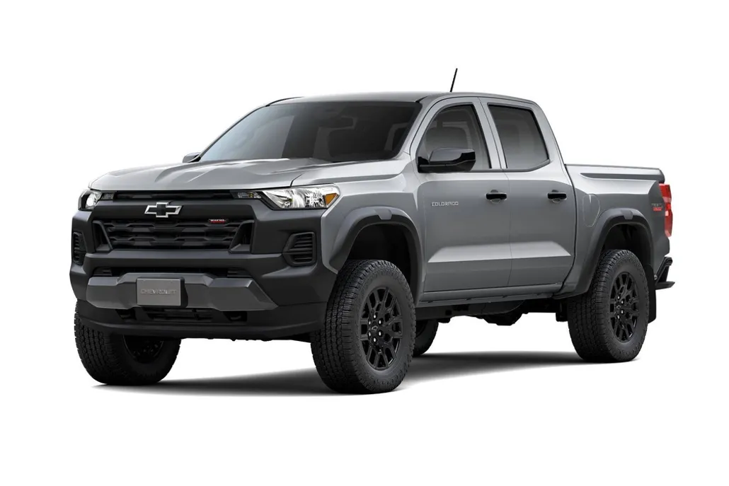 2025 Chevrolet Colorado Trail Boss photo 1