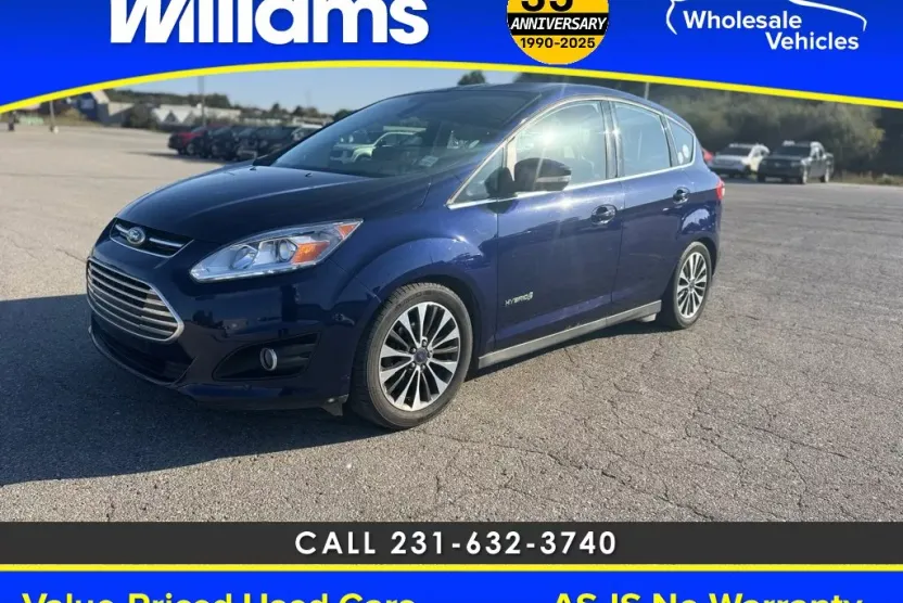 2017 Ford C-Max Hybrid Titanium photo 1