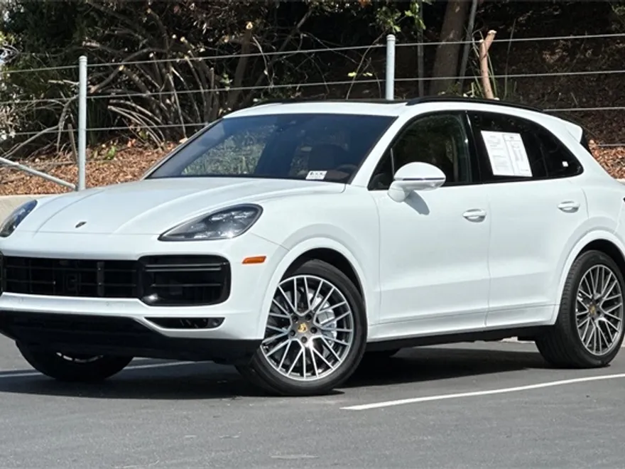 2021 Porsche Cayenne Turbo photo 1