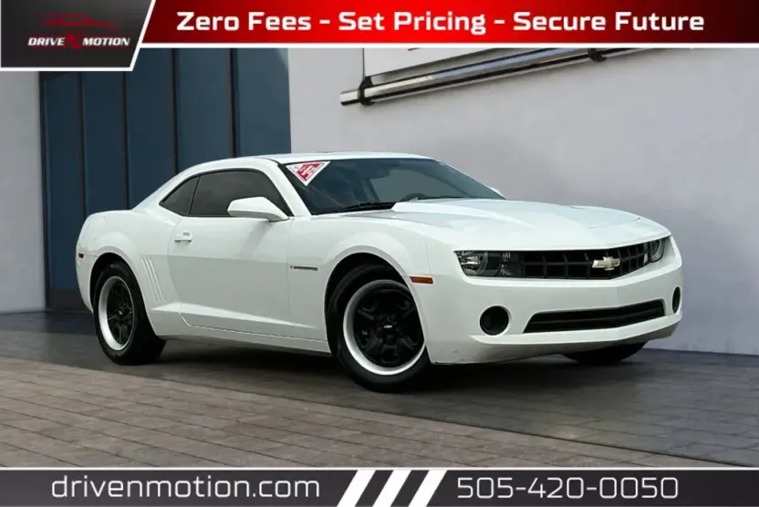 2013 Chevrolet Camaro LS Coupe photo 1