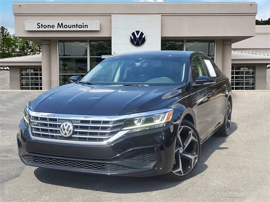 2020 Volkswagen Passat 2.0T R-Line photo 1