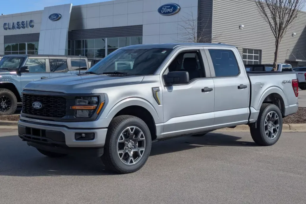 2025 Ford F-150 STX photo 1