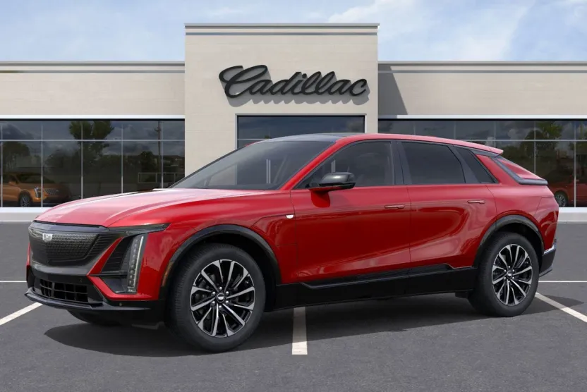 2026 Cadillac Lyriq Sport photo 1