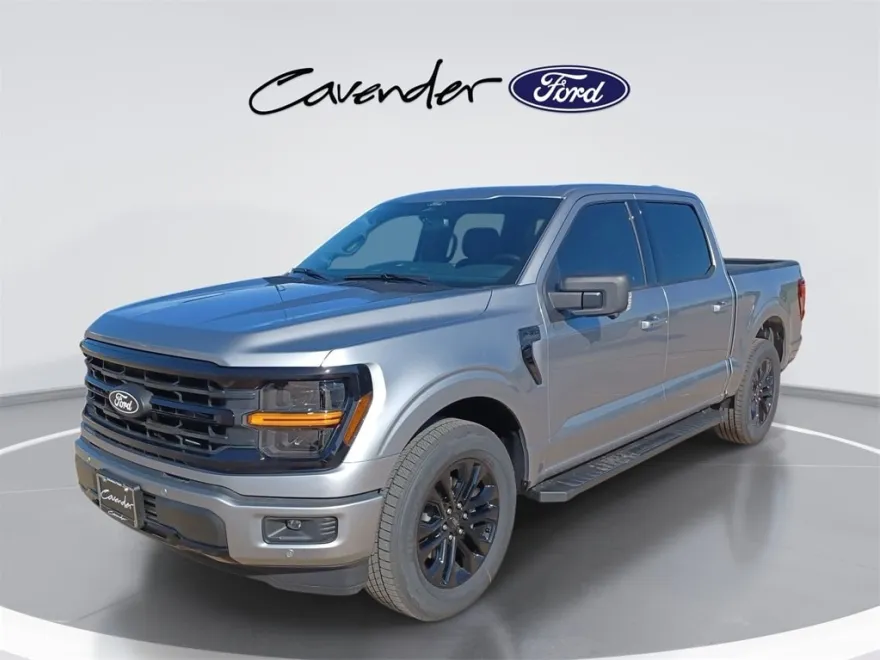 2025 Ford F-150 XLT photo 1