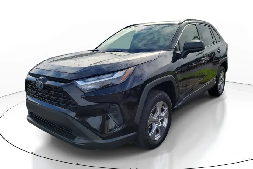 2024 Toyota RAV4 Hybrid LE photo 1