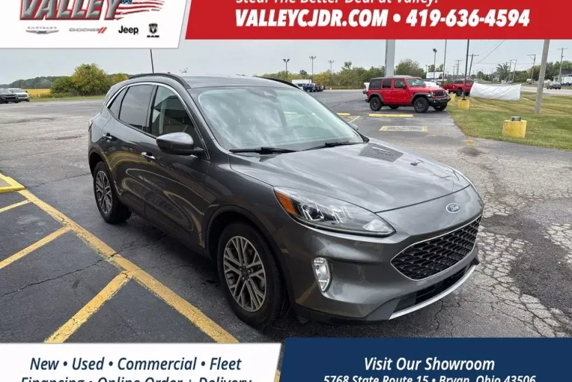 2021 Ford Escape Hybrid SEL photo 1