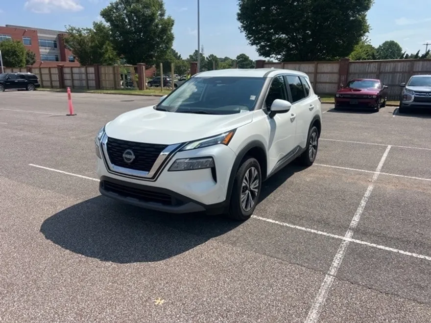 2023 Nissan Rogue SV photo 1