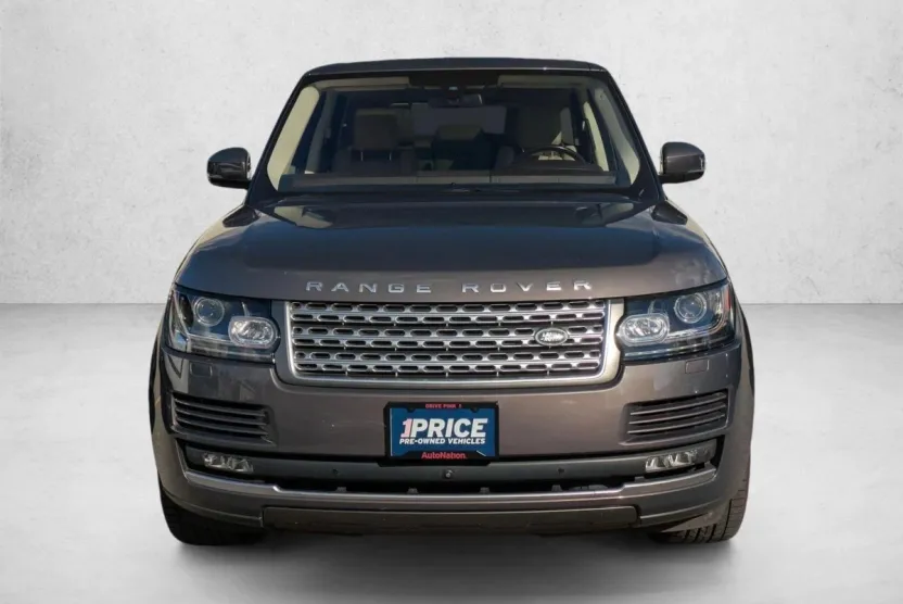 2016 Land Rover Range Rover HSE photo 1