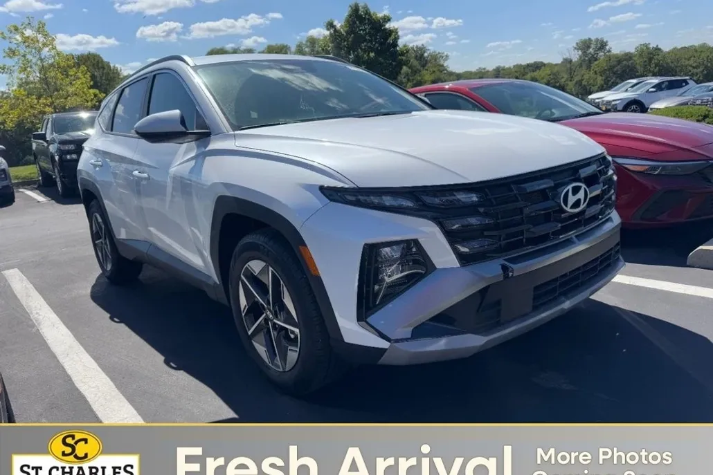 2025 Hyundai Tucson SEL photo 1
