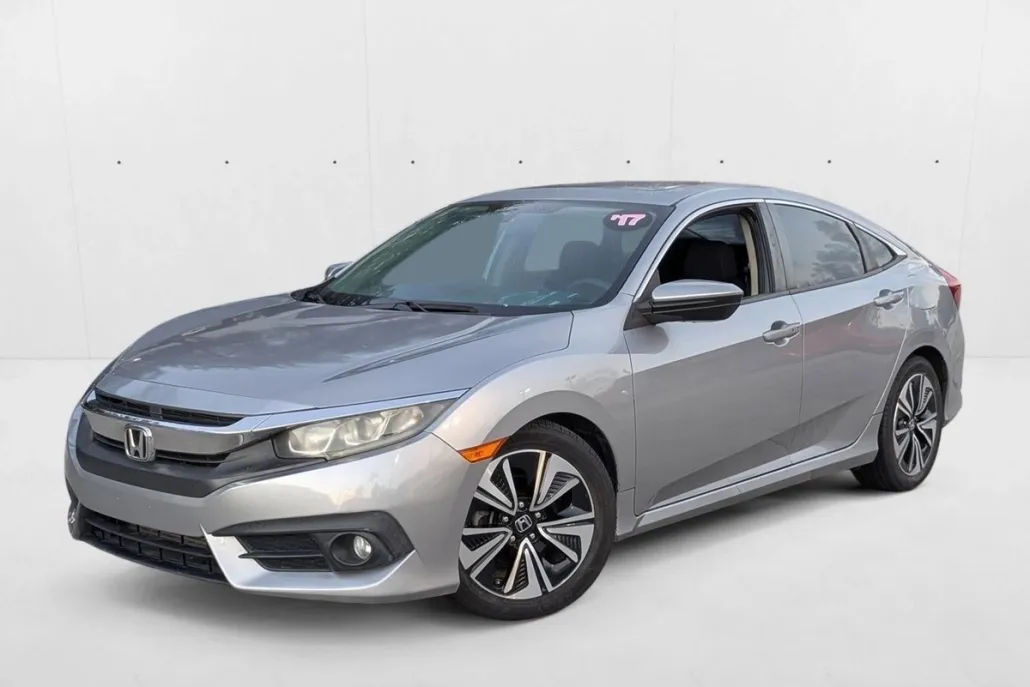 2017 Honda Civic EX-T photo 1