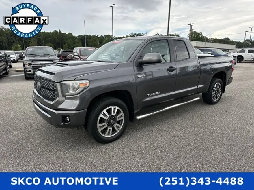 2018 Toyota Tundra SR5 photo 1