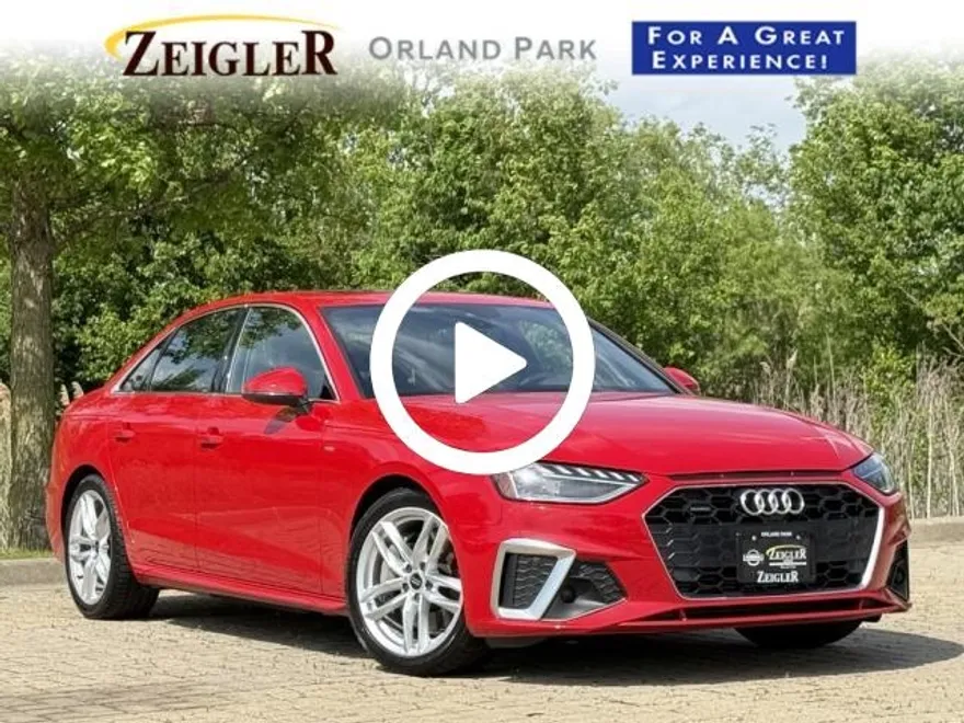 2023 Audi A4 45 S line Premium Plus Quattro photo 1