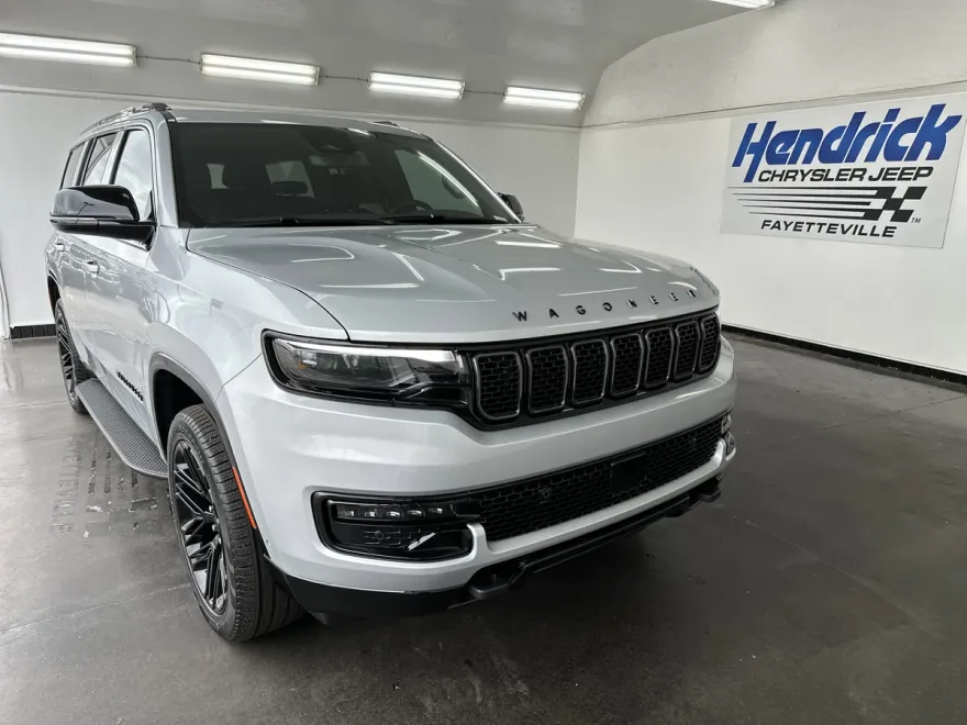 2025 Jeep Wagoneer Series II Carbide photo 1