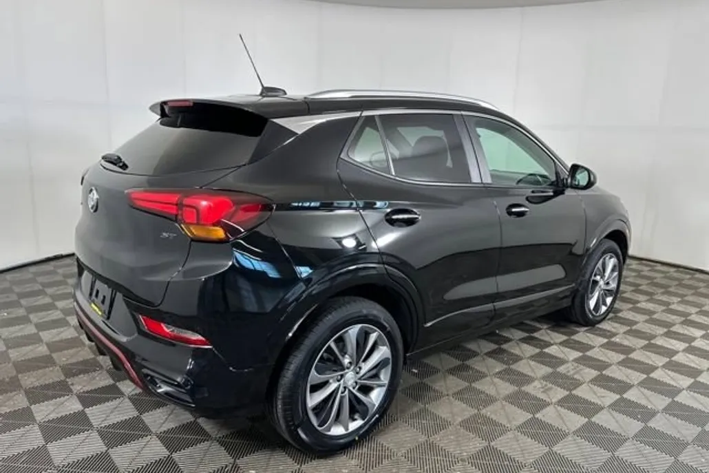 2023 Buick Encore GX Select photo 1