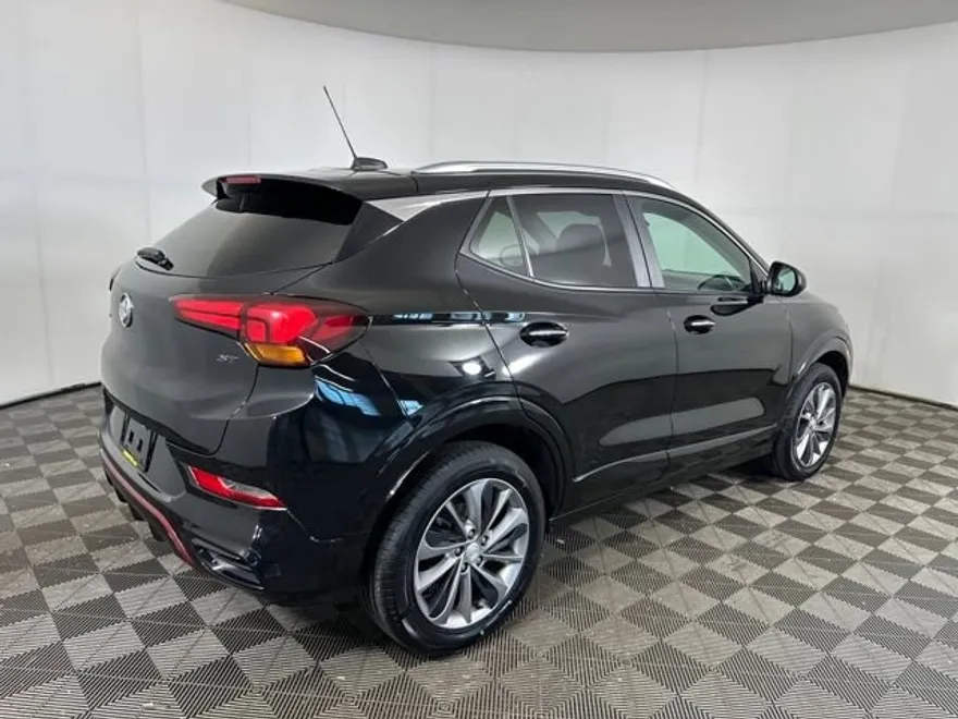 2023 Buick Encore GX Select photo 1