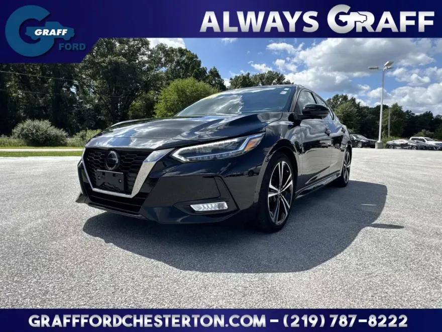 2021 Nissan Sentra SR photo 1