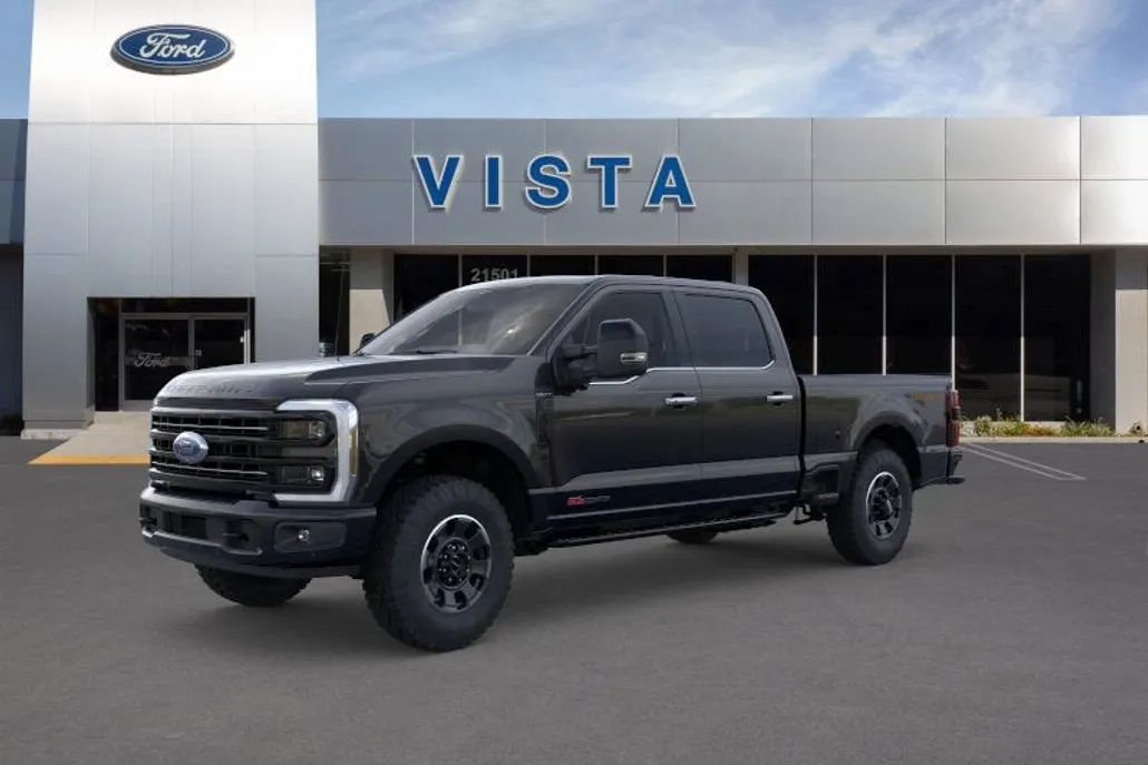2025 Ford F-350 Platinum photo 1