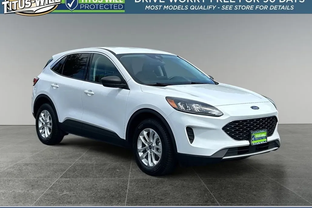 2022 Ford Escape Hybrid SE photo 1