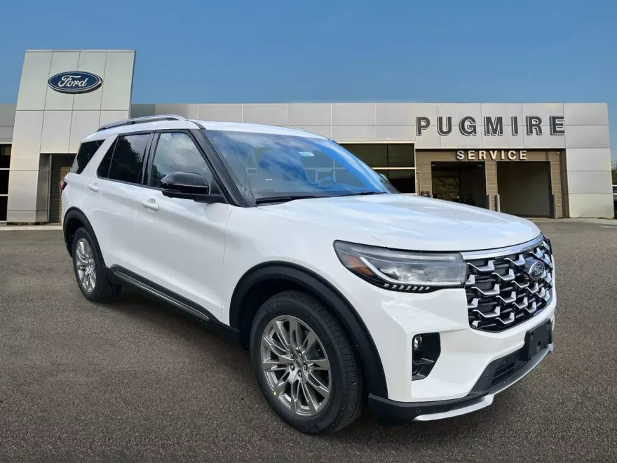 2025 Ford Explorer Platinum photo 1