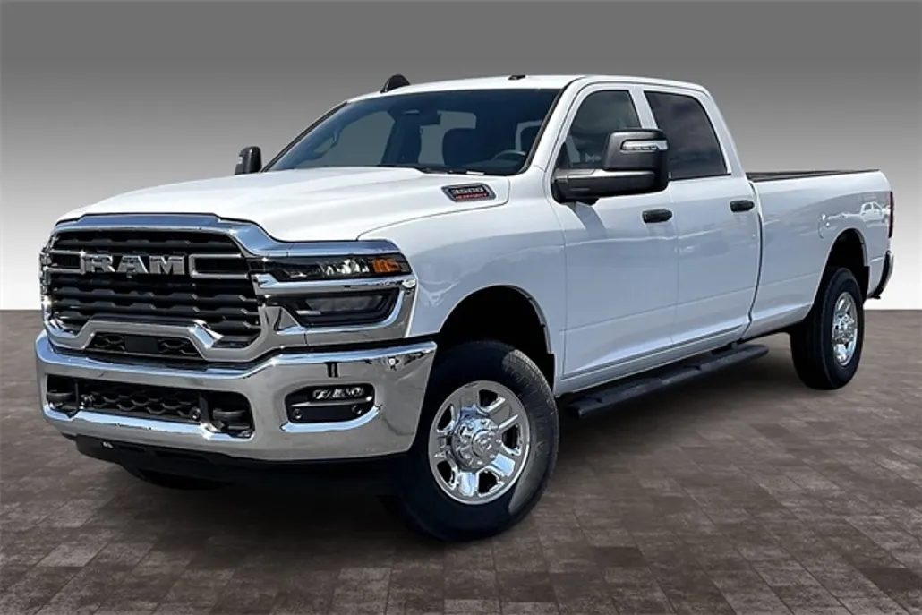 2025 Ram 3500 Tradesman photo 1