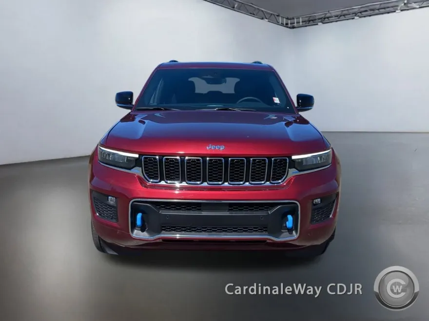 2024 Jeep Cherokee Overland 4xe photo 1