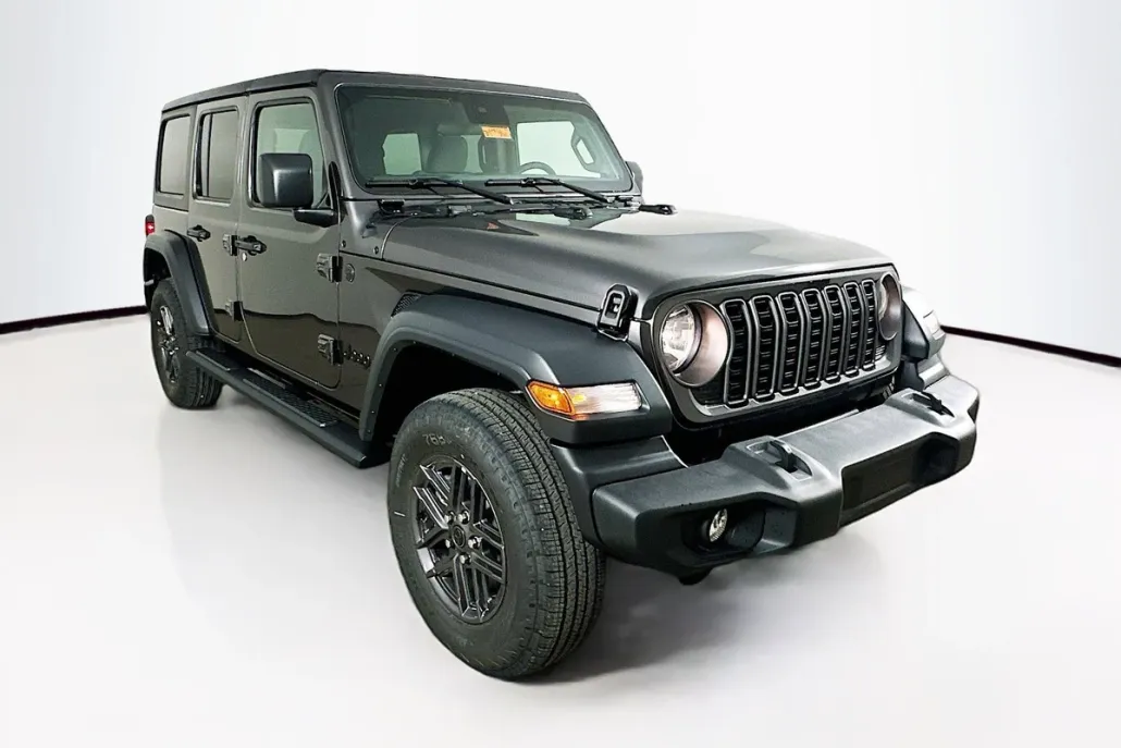 2025 Jeep Wrangler Sport S photo 1