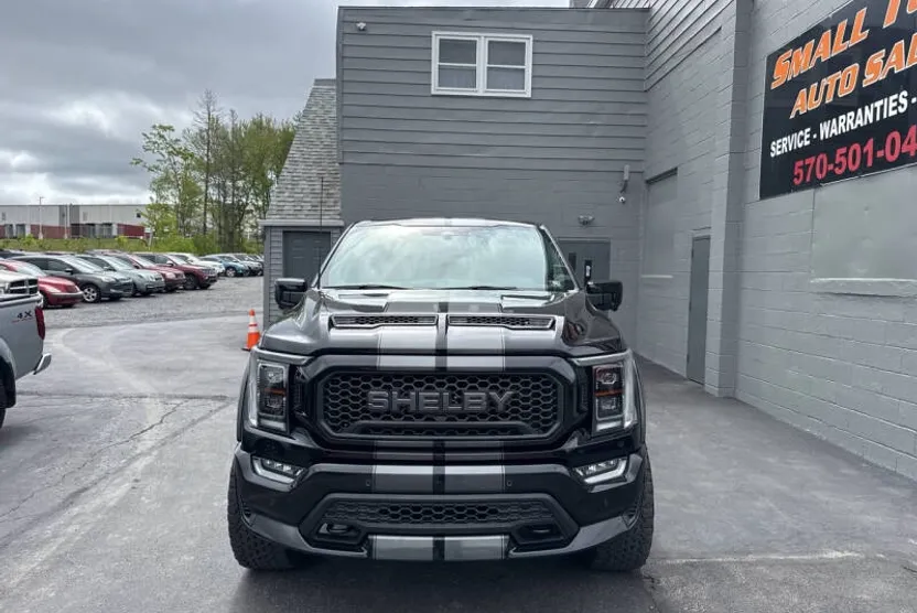 2022 Ford F-150 Lariat photo 1