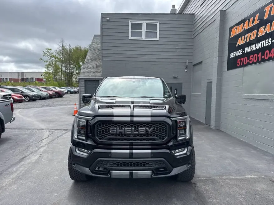 2022 Ford F-150 Lariat photo 1