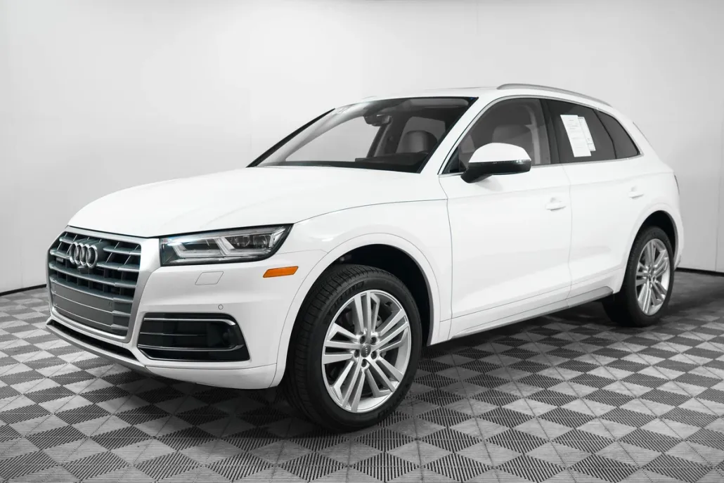 2018 Audi Q5 2.0T Prestige Premium photo 1