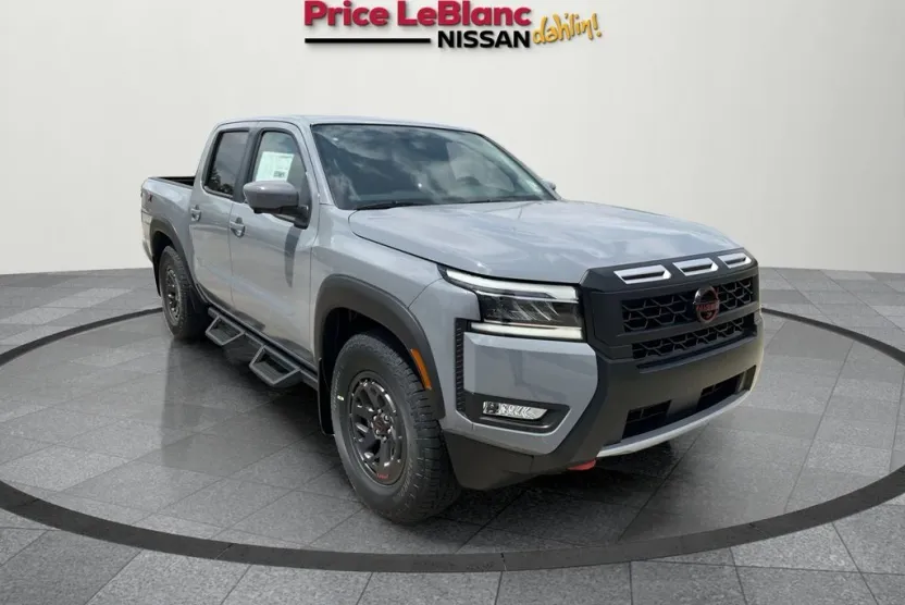 2025 Nissan Frontier PRO-X photo 1