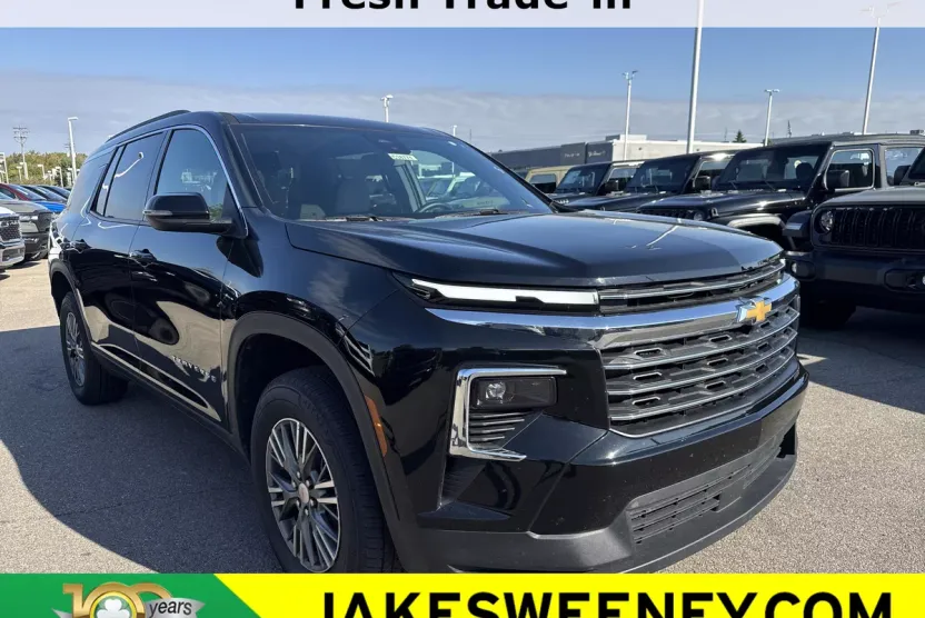 2025 Chevrolet Traverse photo 1