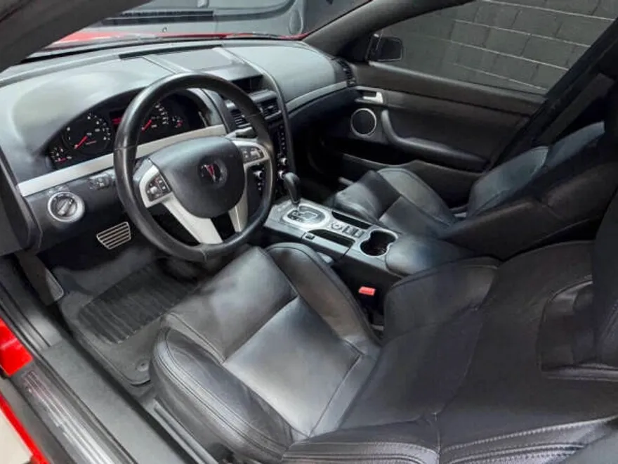 2009 Pontiac G8 GT photo 1
