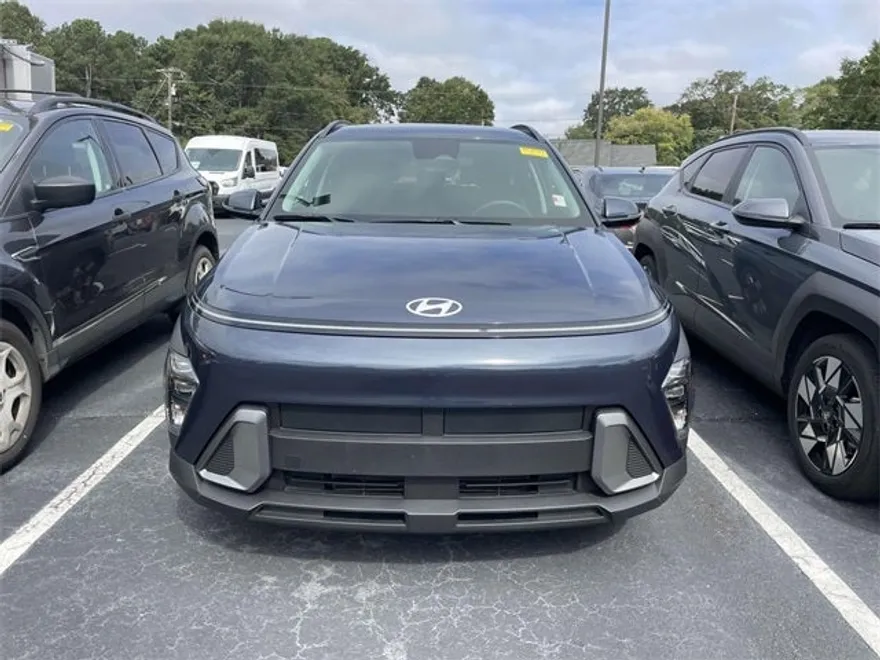 2024 Hyundai Kona SEL photo 1