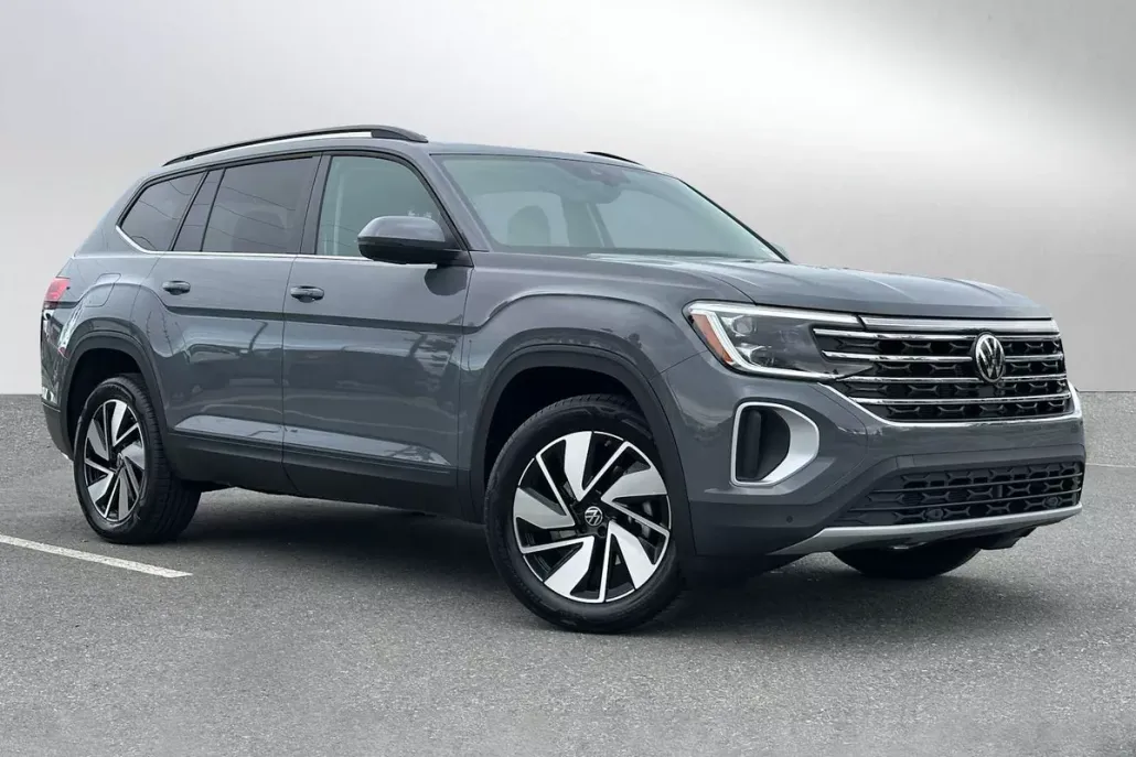 2026 Volkswagen Atlas SE Technology photo 1