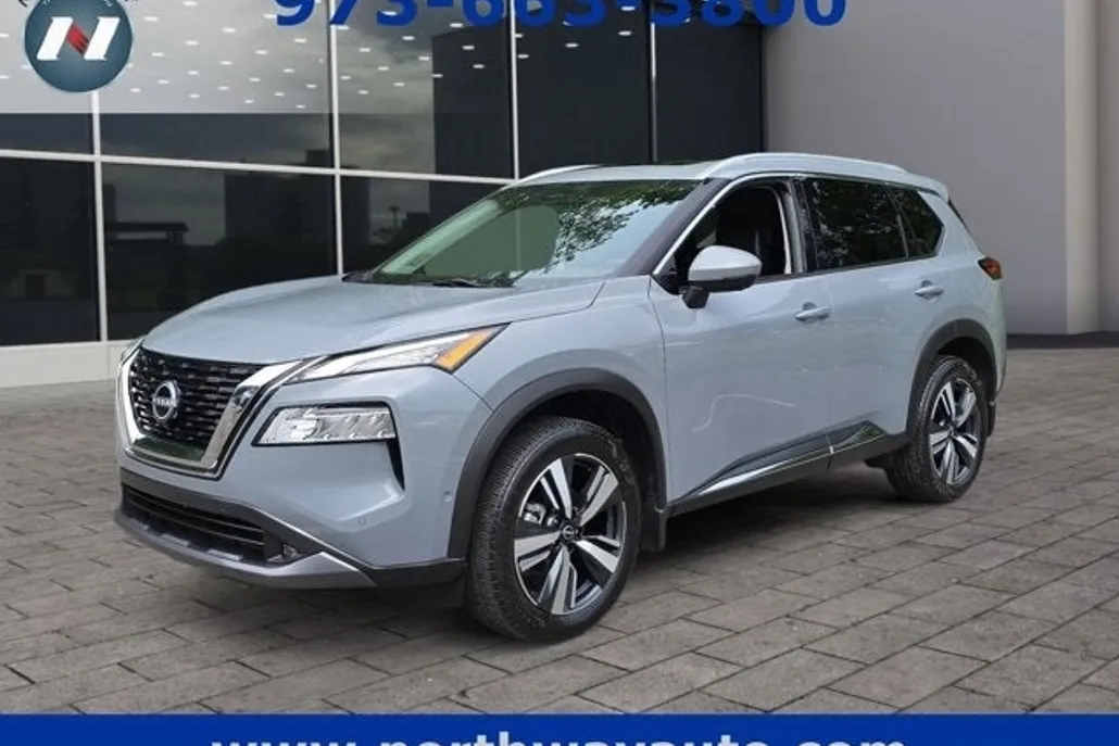 2023 Nissan Rogue SL photo 1