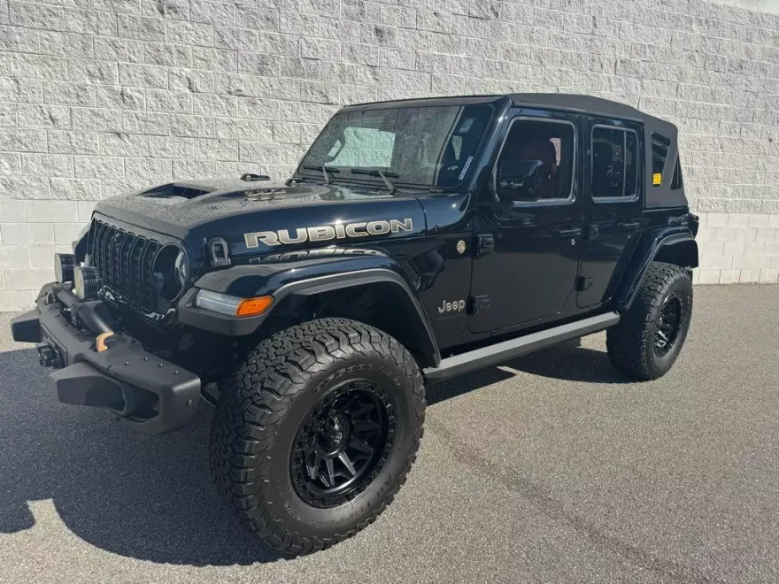 2024 Jeep Wrangler Rubicon 392 photo 1