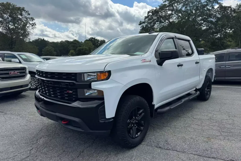 2021 Chevrolet Silverado 1500 Custom Trail Boss photo 1