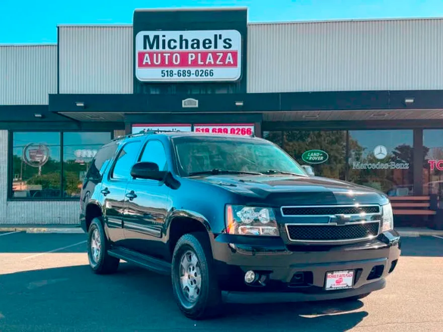 2012 Chevrolet Tahoe LT photo 1
