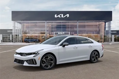 2025 Kia K5 GT-Line photo 3