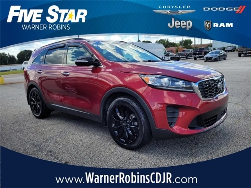 2020 Kia Sorento S photo 1