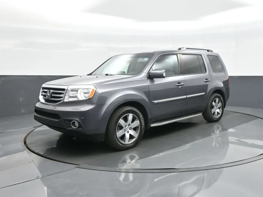 2015 Honda Pilot Touring photo 1