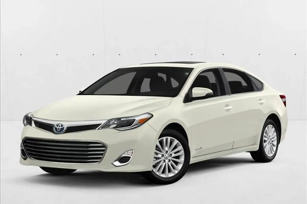 2013 Toyota Avalon Hybrid Limited photo 1