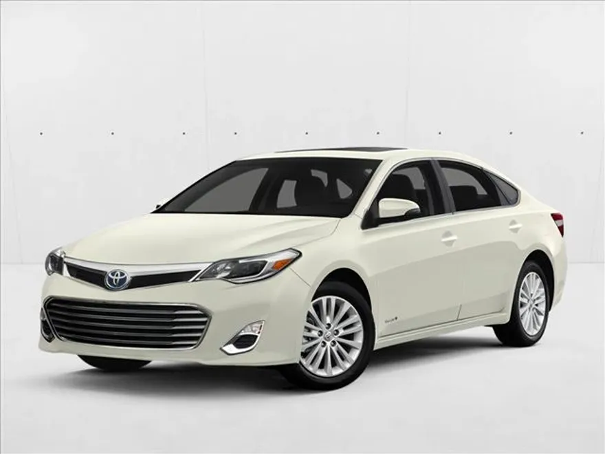 2013 Toyota Avalon Hybrid Limited photo 1
