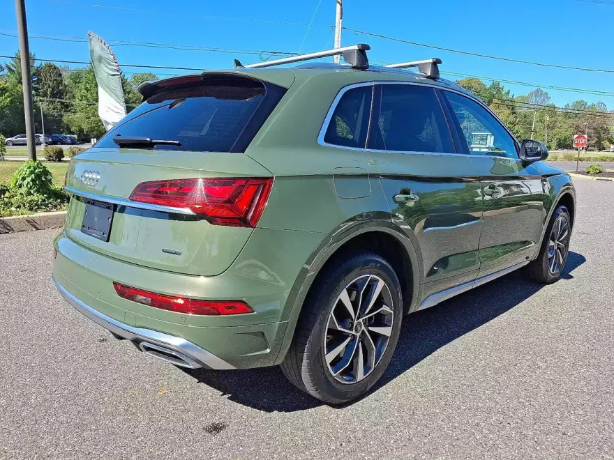 2023 Audi Q5 45 S line Premium photo 1